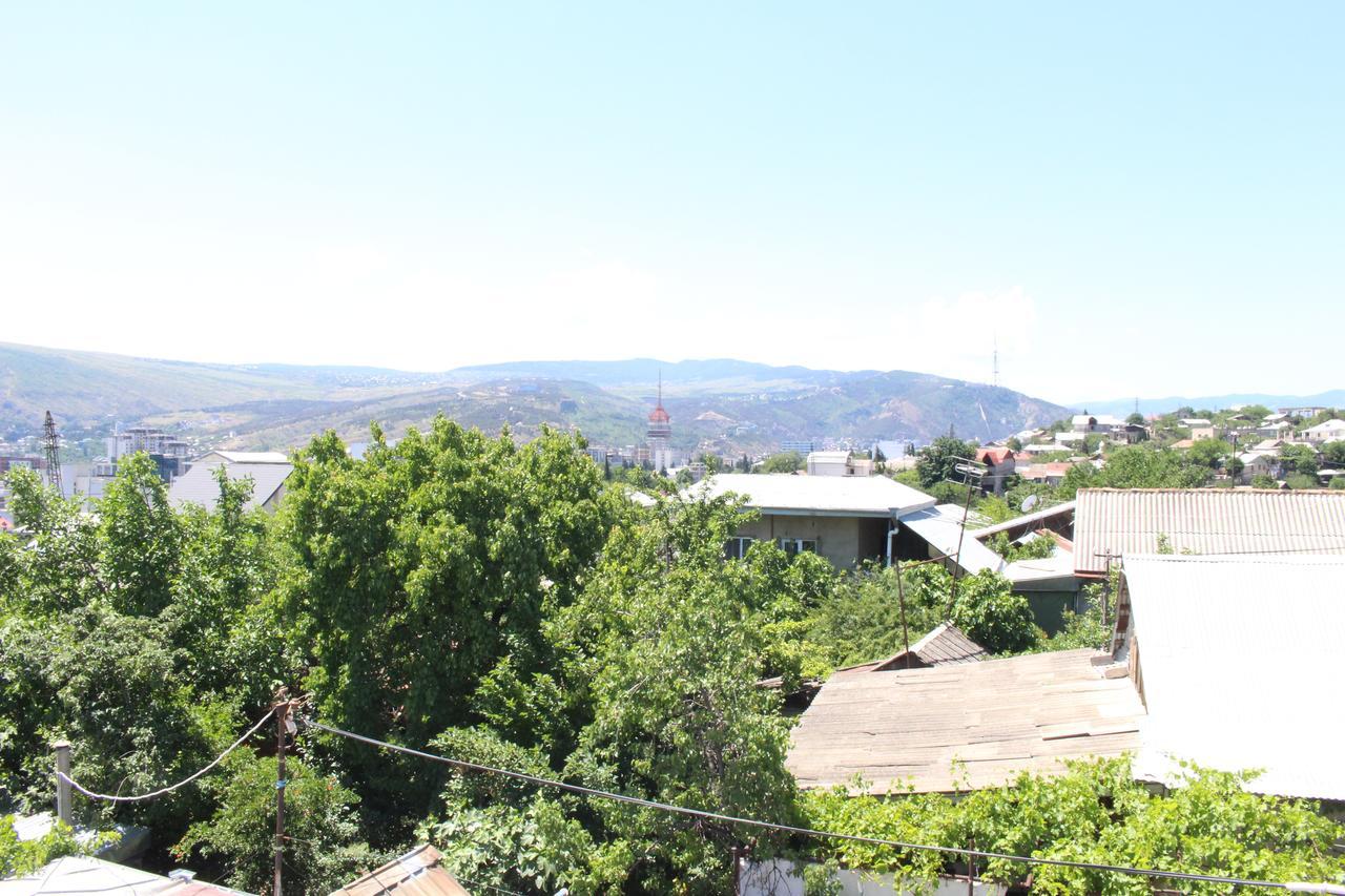 Leon Hotel Tbilisi Ngoại thất bức ảnh