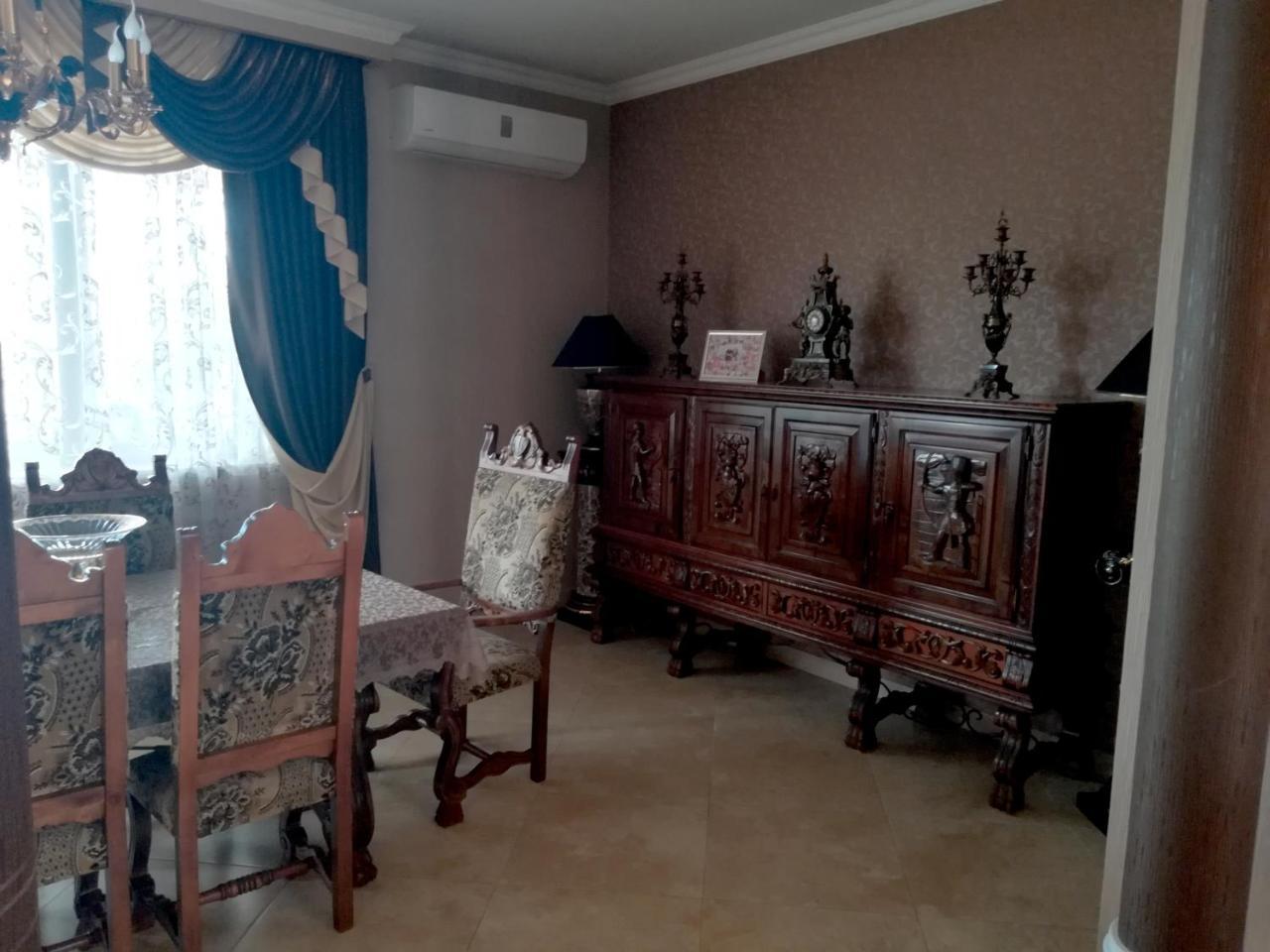 Leon Hotel Tbilisi Ngoại thất bức ảnh