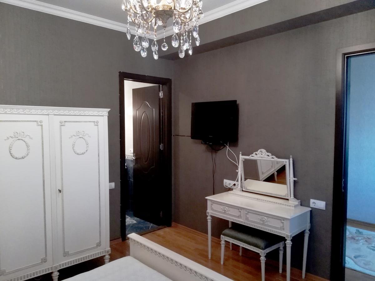 Leon Hotel Tbilisi Ngoại thất bức ảnh