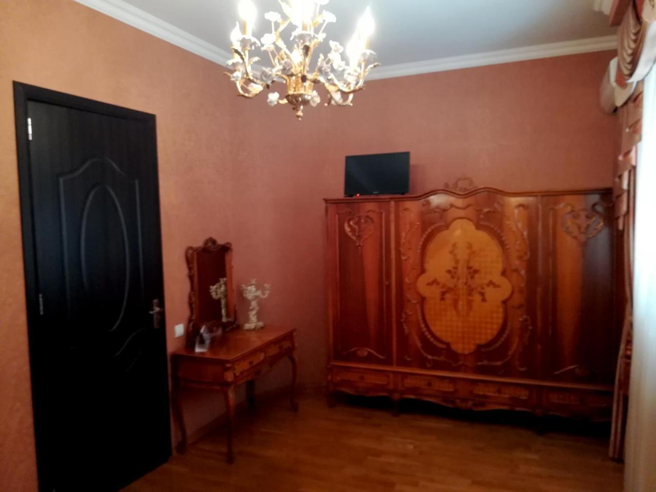 Leon Hotel Tbilisi Ngoại thất bức ảnh
